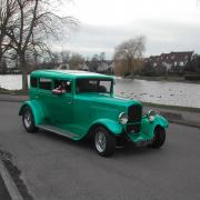 Street Rod - Peugeot berline  type  12/6 de 1928