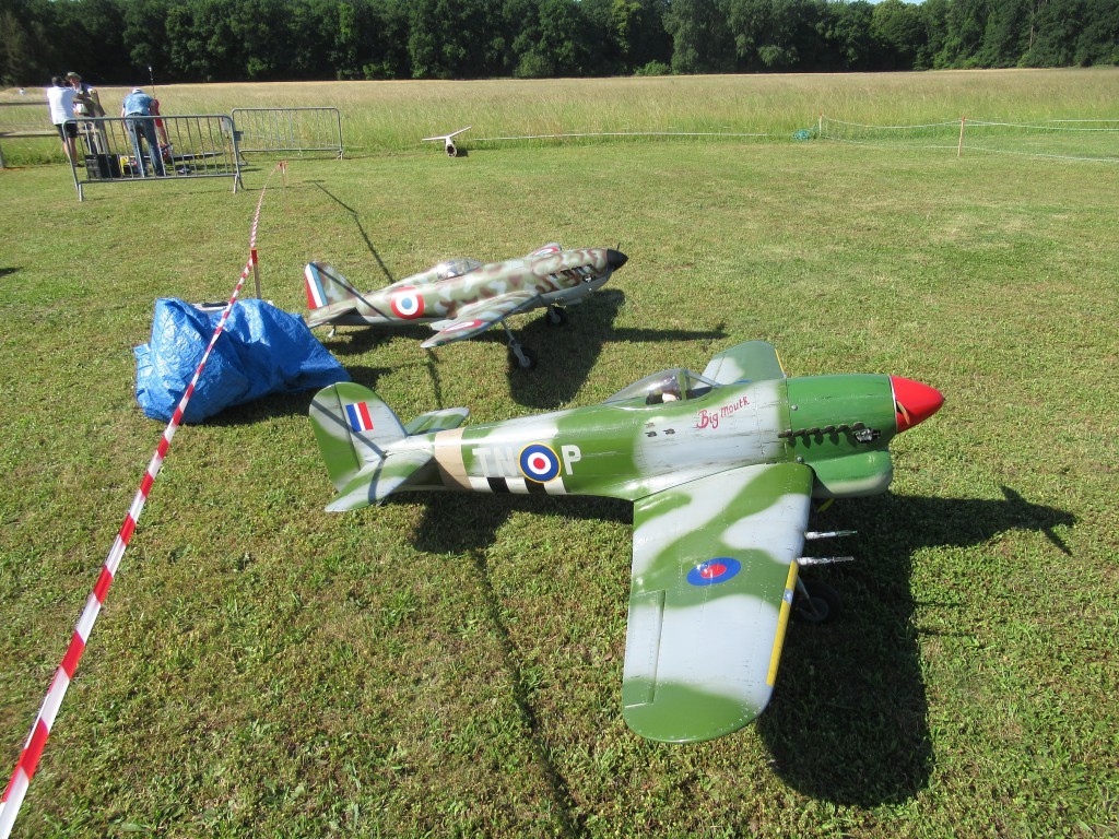 Le Typhoon  était à Senlis 